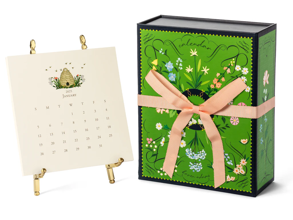 2025 CLASSIC CALENDAR WITH EASEL